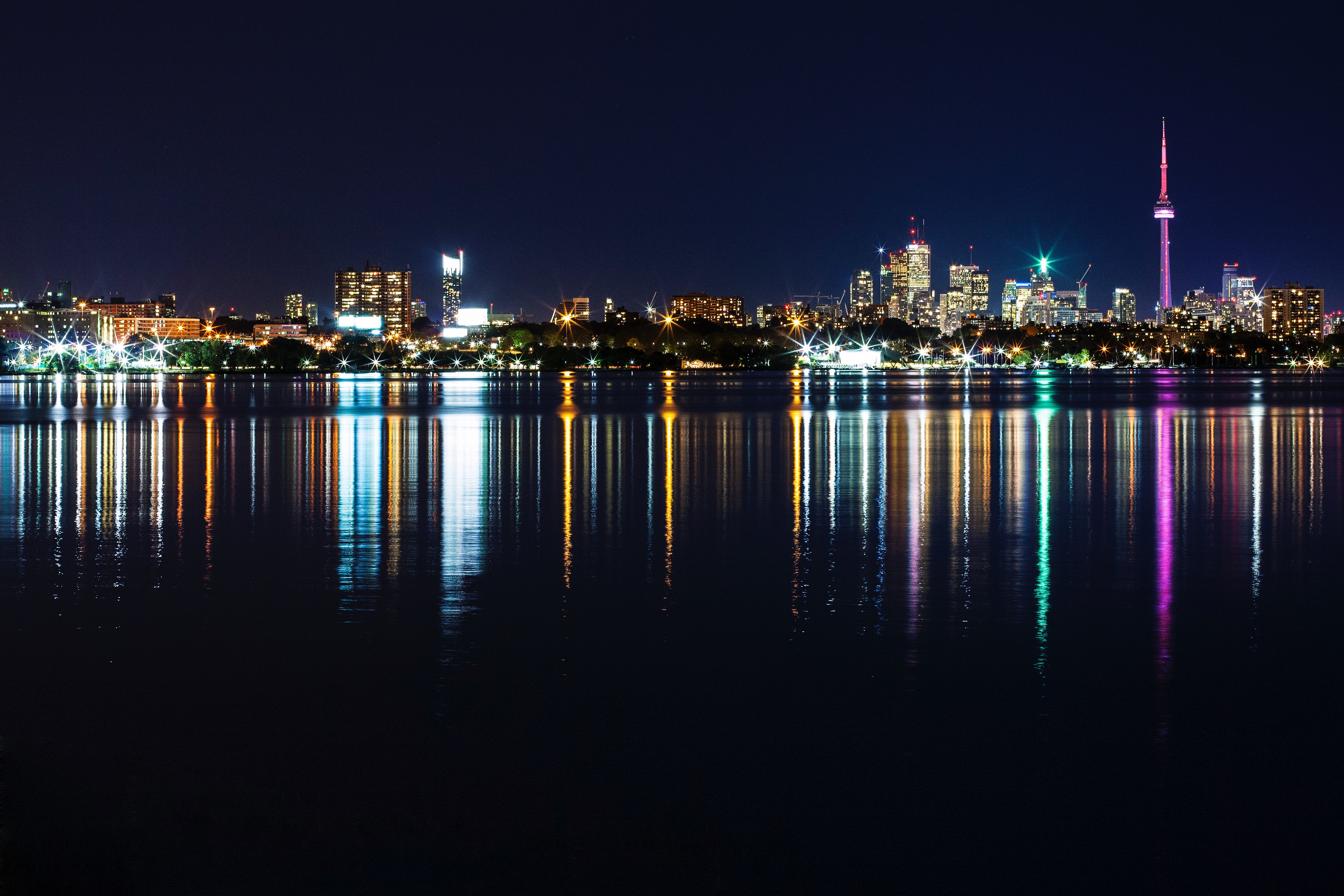 Toronto skyline at night